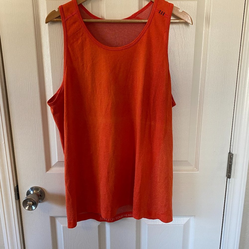 Title: Lululemon Men’s Orange Sleeveless Metal Vent Tech (Medium)
